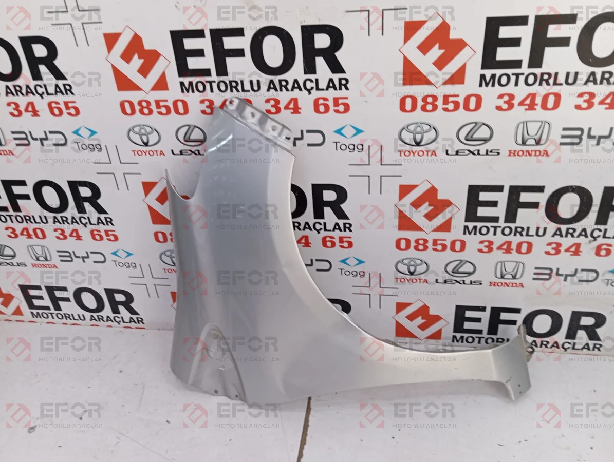 TOYOTA Yaris Sağ Far Lambası 2009-2011