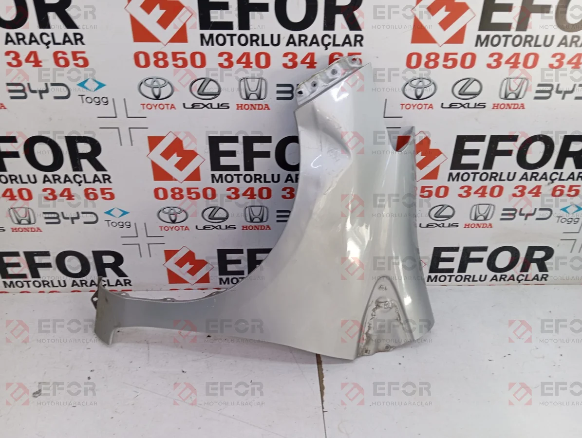 TOYOTA Yaris Ön Çamurluk 2012-2019