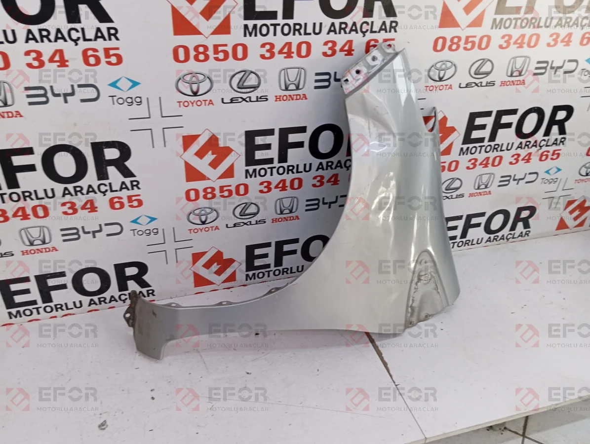TOYOTA Yaris Ön Çamurluk 2012-2019