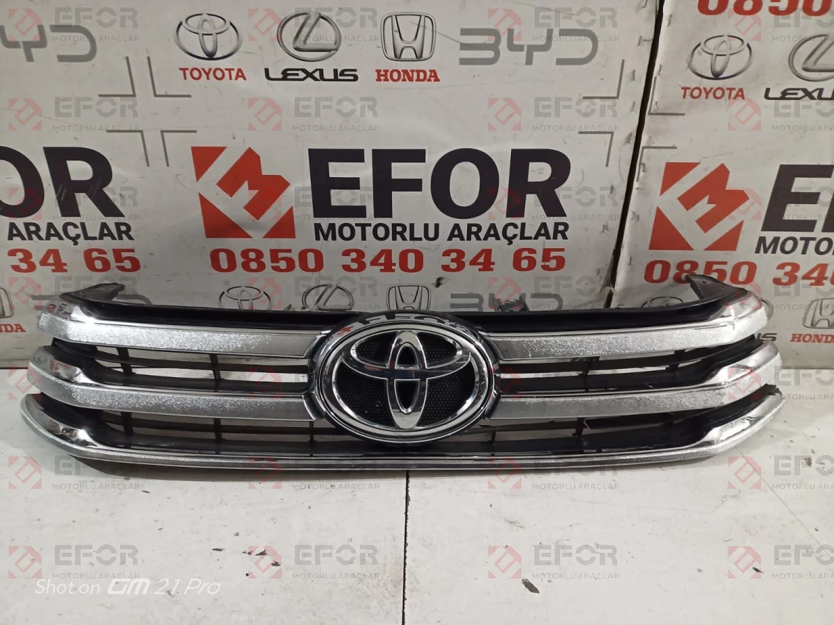 TOYOTA Hilux Ön Panjur 2016-2019