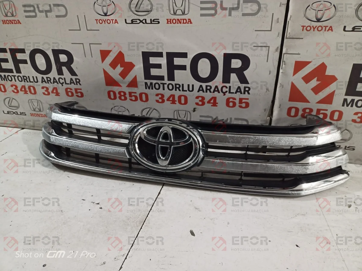 TOYOTA Hilux Ön Panjur 2016-2019