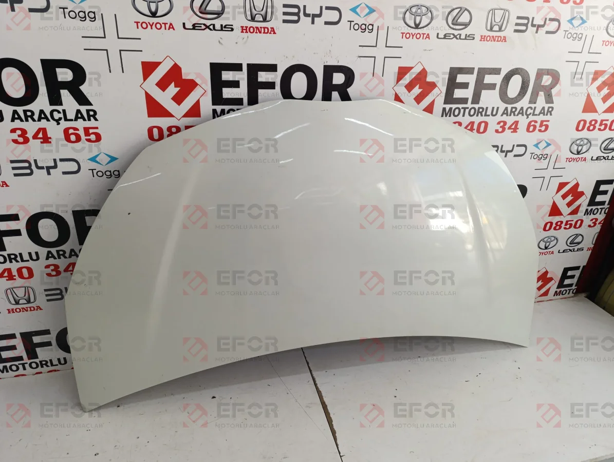TOYOTA Yaris Motor Kaputu 2012