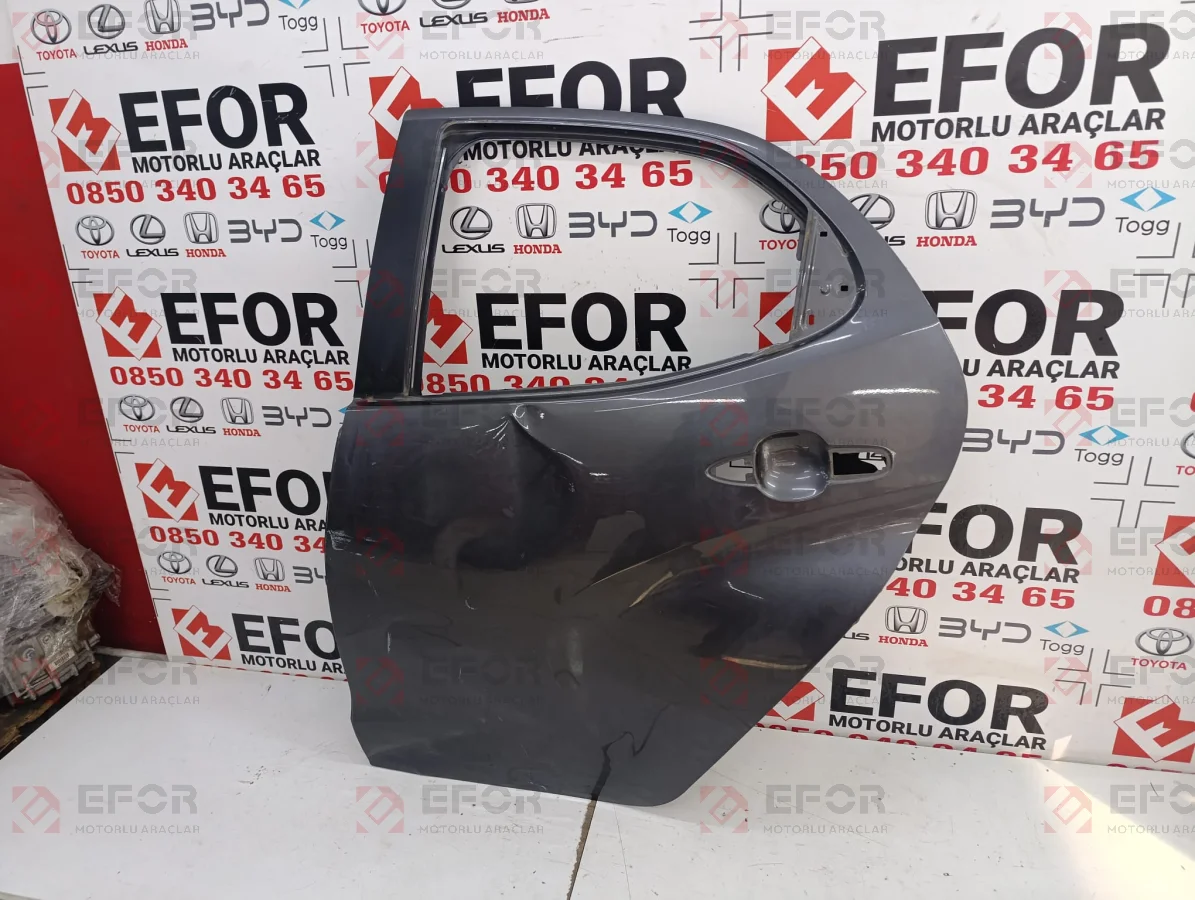 TOYOTA Yaris Arka Kapı 2020-2026