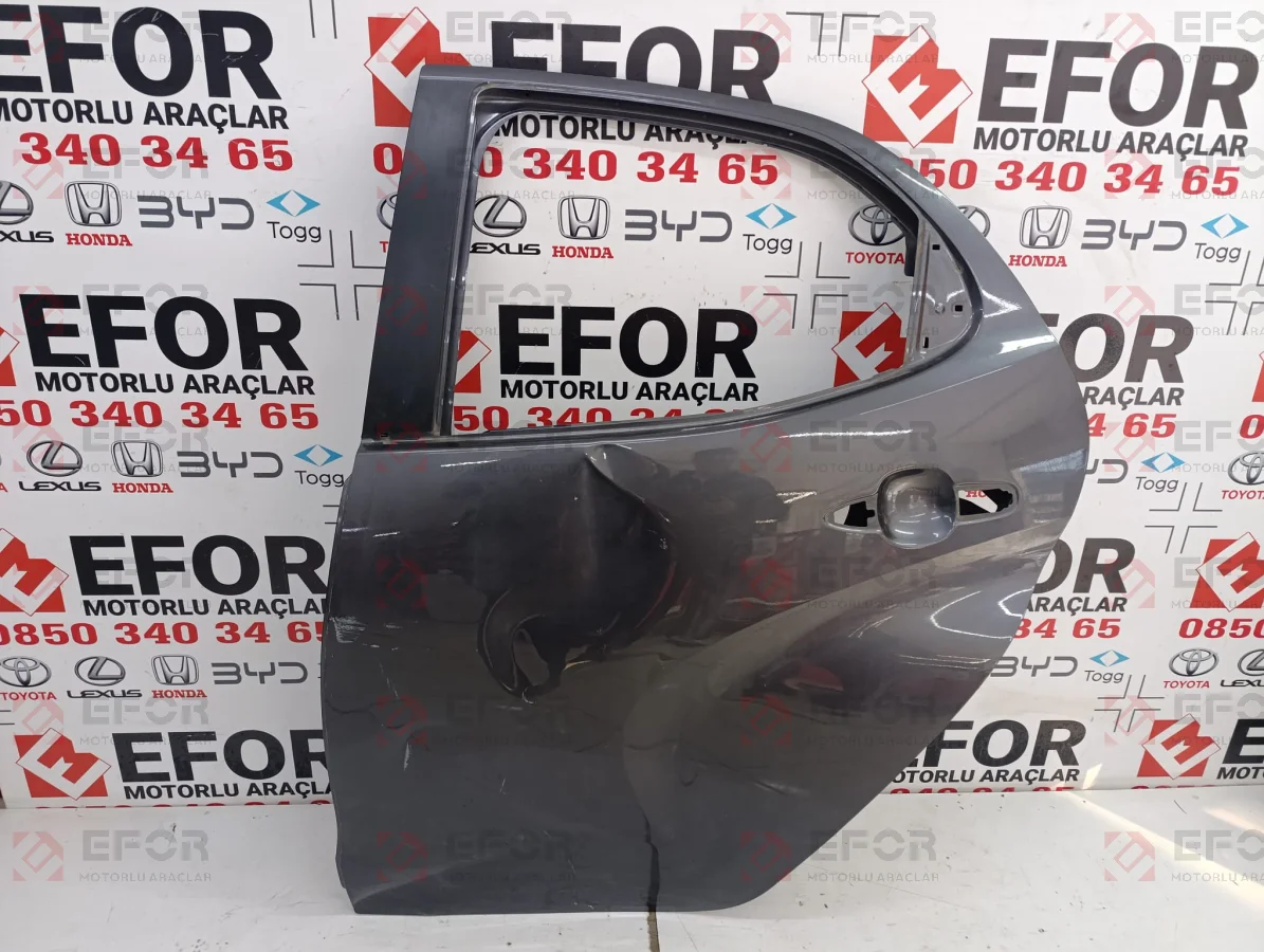 TOYOTA Yaris Arka Kapı 2020-2026