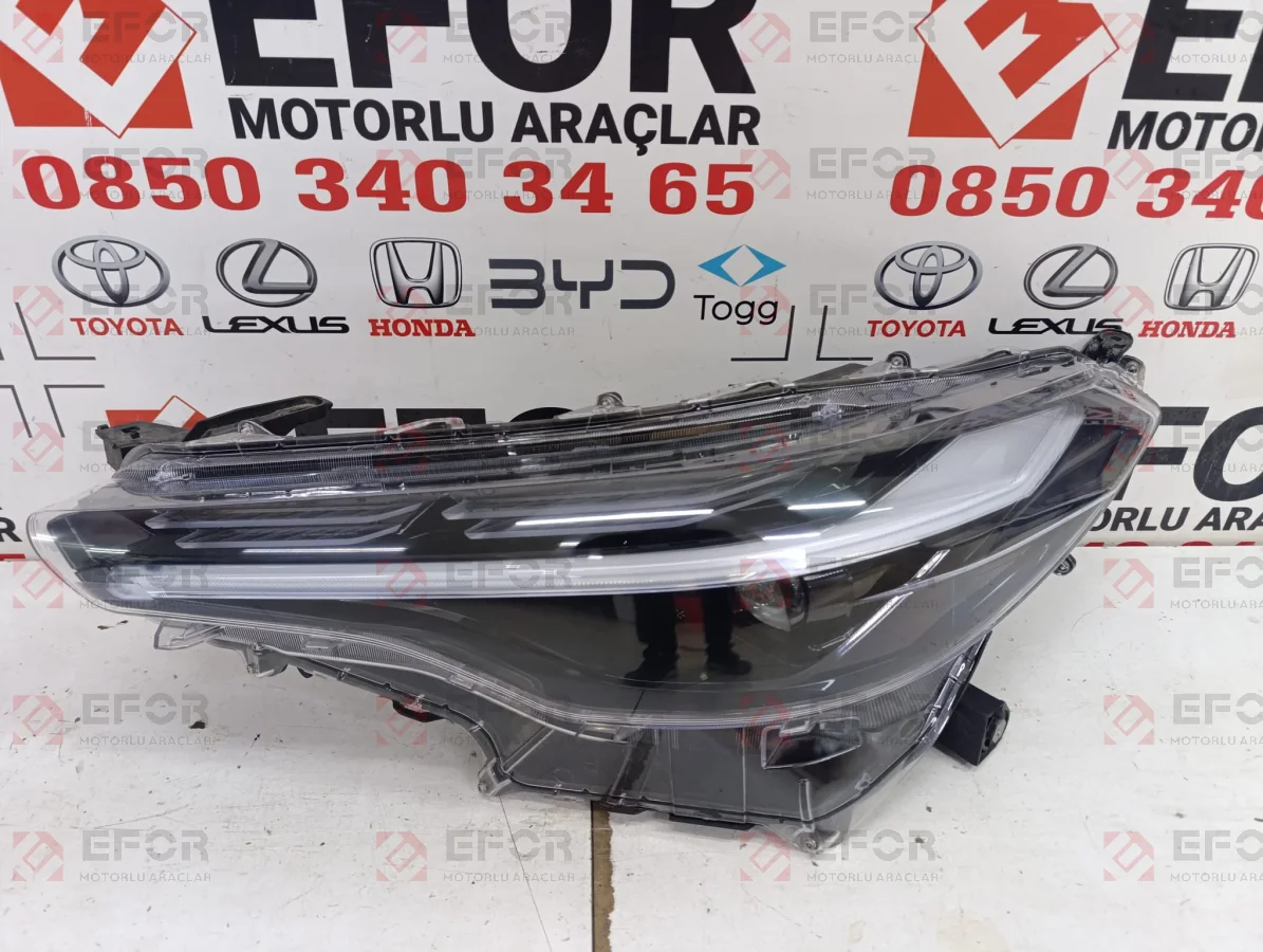 TOYOTA Corolla Cross Sol Far Lambası 2022-2025