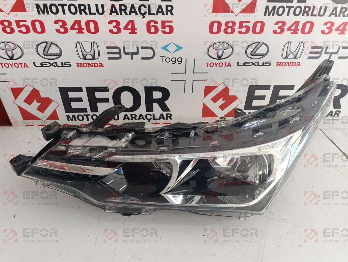 TOYOTA Corolla Sol Far Lambası 2016